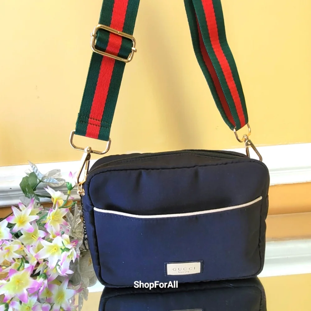 - Gucci - Picture 1 of 16